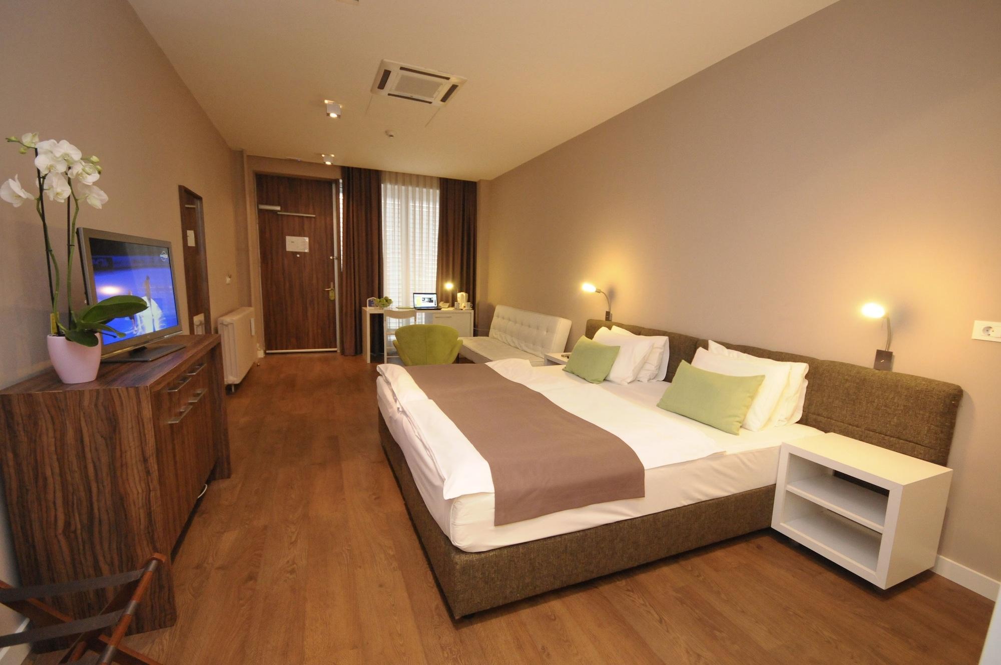Adresa Suites Белград Экстерьер фото
